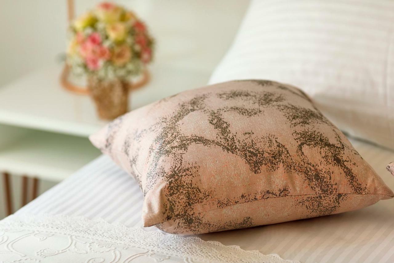 Rose Gold Rooms & Studio With Balcony Split Extérieur photo